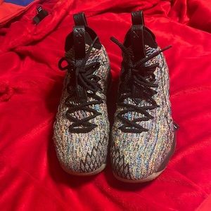 Nike Lebron James XV 15 Four Horseman Shoes Fruity Pebbles 922811-901 Size 6.5y